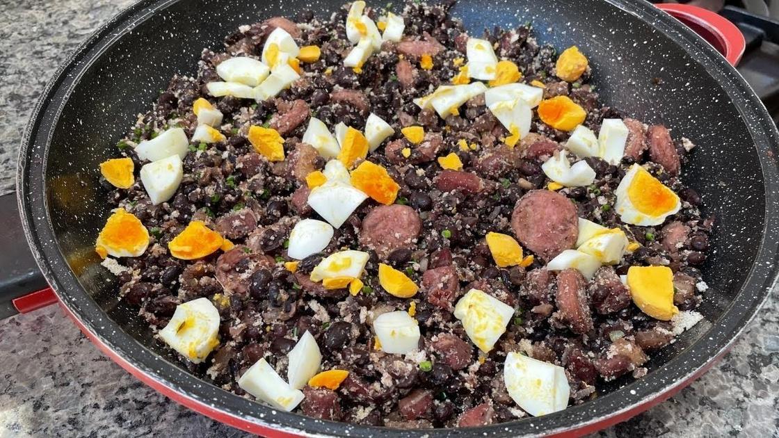 Feijão Mexido: Receita Fácil e Rápida para o Seu Dia a Dia