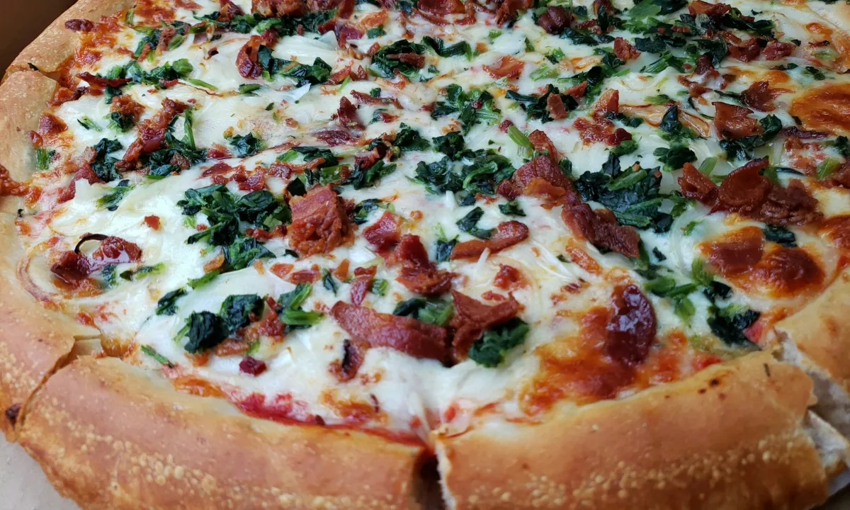 Pizza de Espinafre: Receita Simples e Fácil