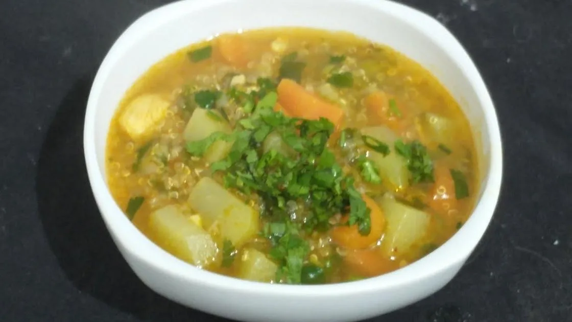 Sopa de Quinoa: Descubra esta Receita Saudável e Deliciosa