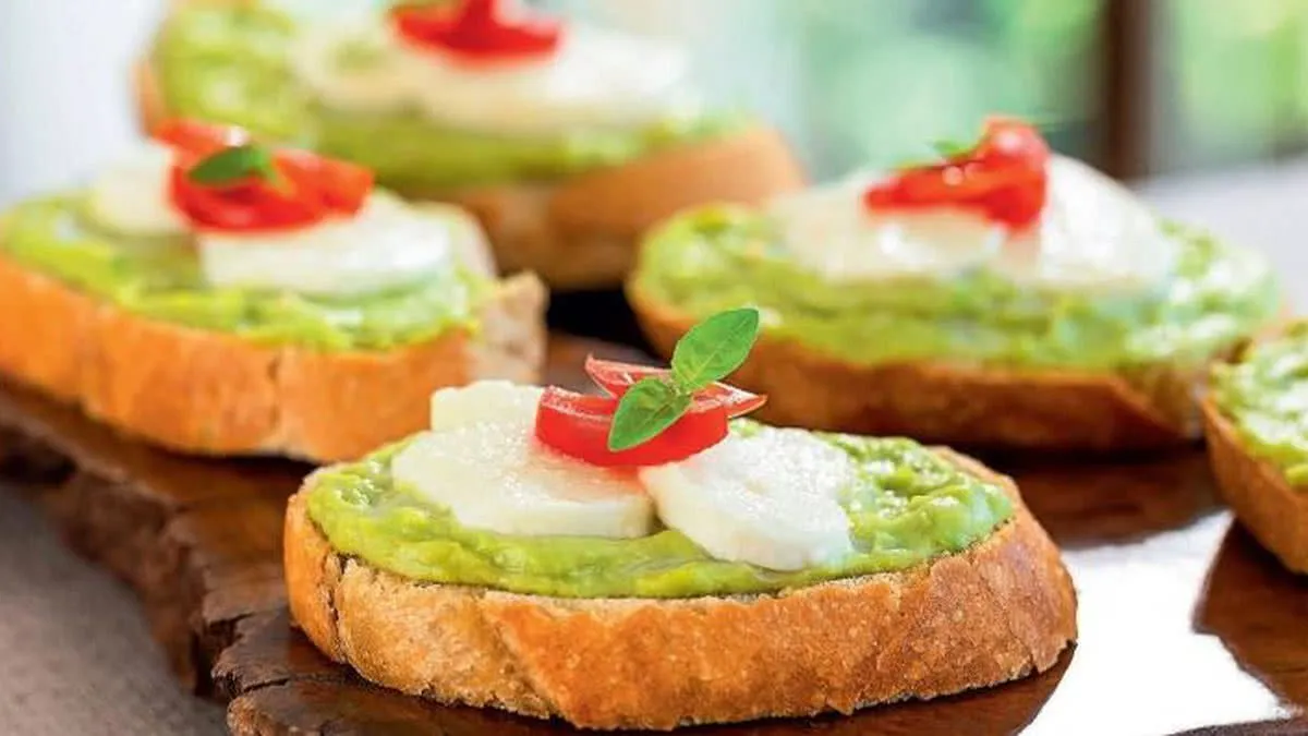 Bruschetta de Abacate Bruschetta de Abacate