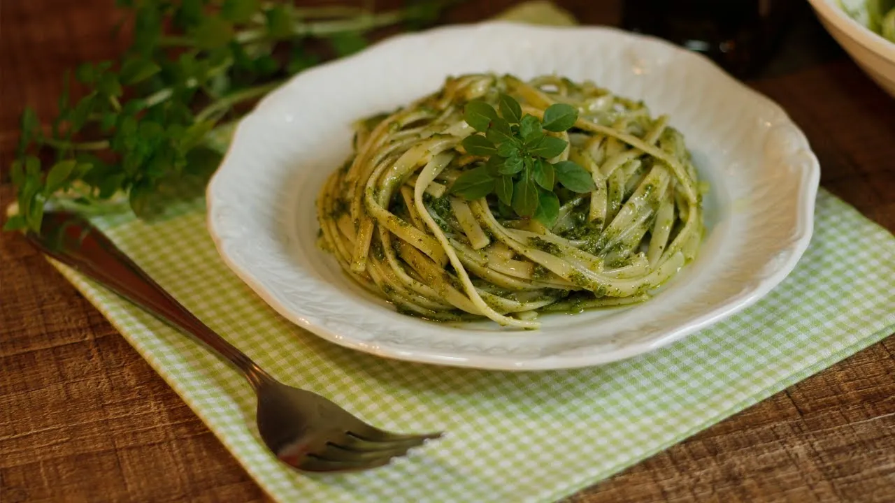 Macarrão ao Pesto
