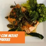 Salmão ao Molho de Alcaparras