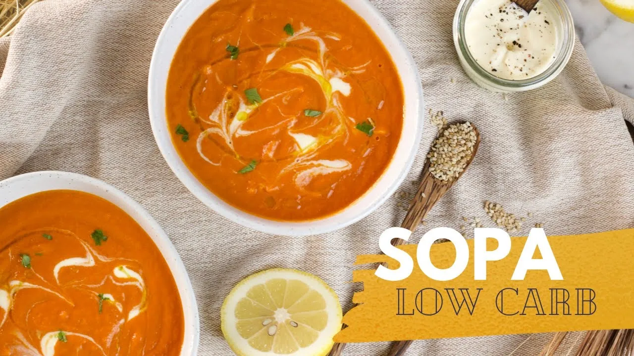 Sopa de Tomate Vegana