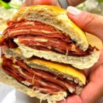 Sanduíche de mortadela