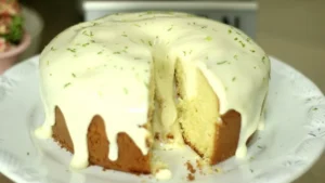 Bolo de Iogurte com Limão: Receita Fácil Passo a Passo