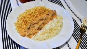 Strogonoff de Carne: Receita Fácil Passo a Passo